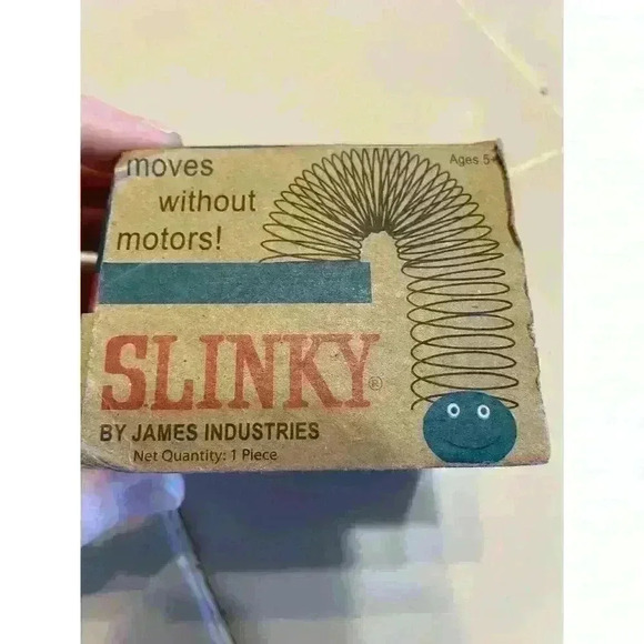 Slinky - Picture 4 of 5